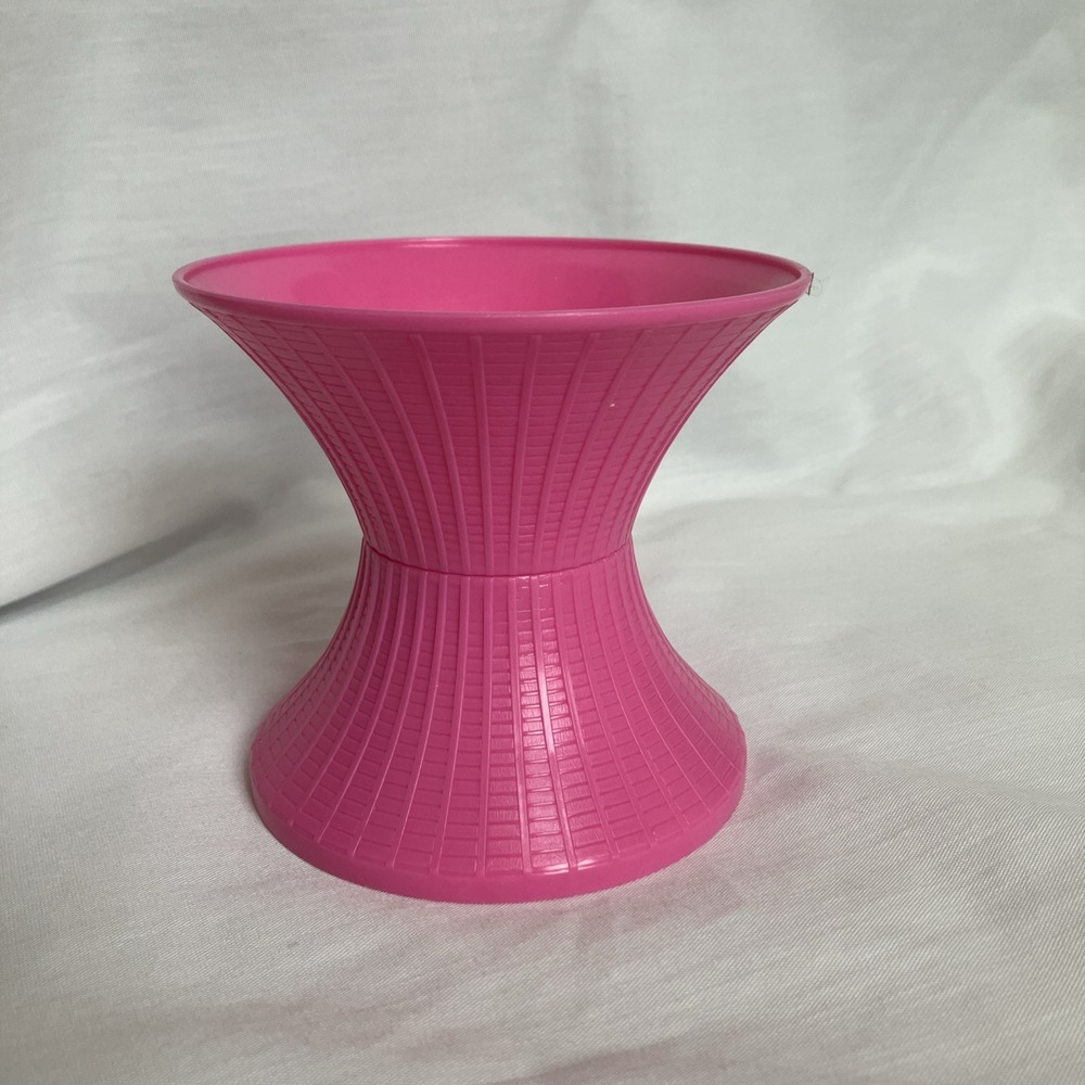 Vintage 1987 ARCO Hong Kong Barbie Patio Party Piece  Wicker Table‎ No Top Pink